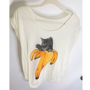 Adorable Kitty Comfy Tee